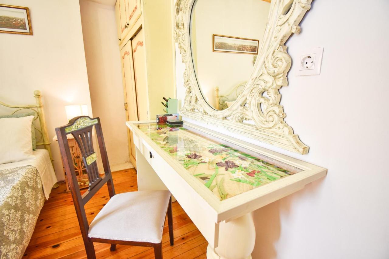 Venetian Well Gallery Apartment In Corfu Old Town Εξωτερικό φωτογραφία