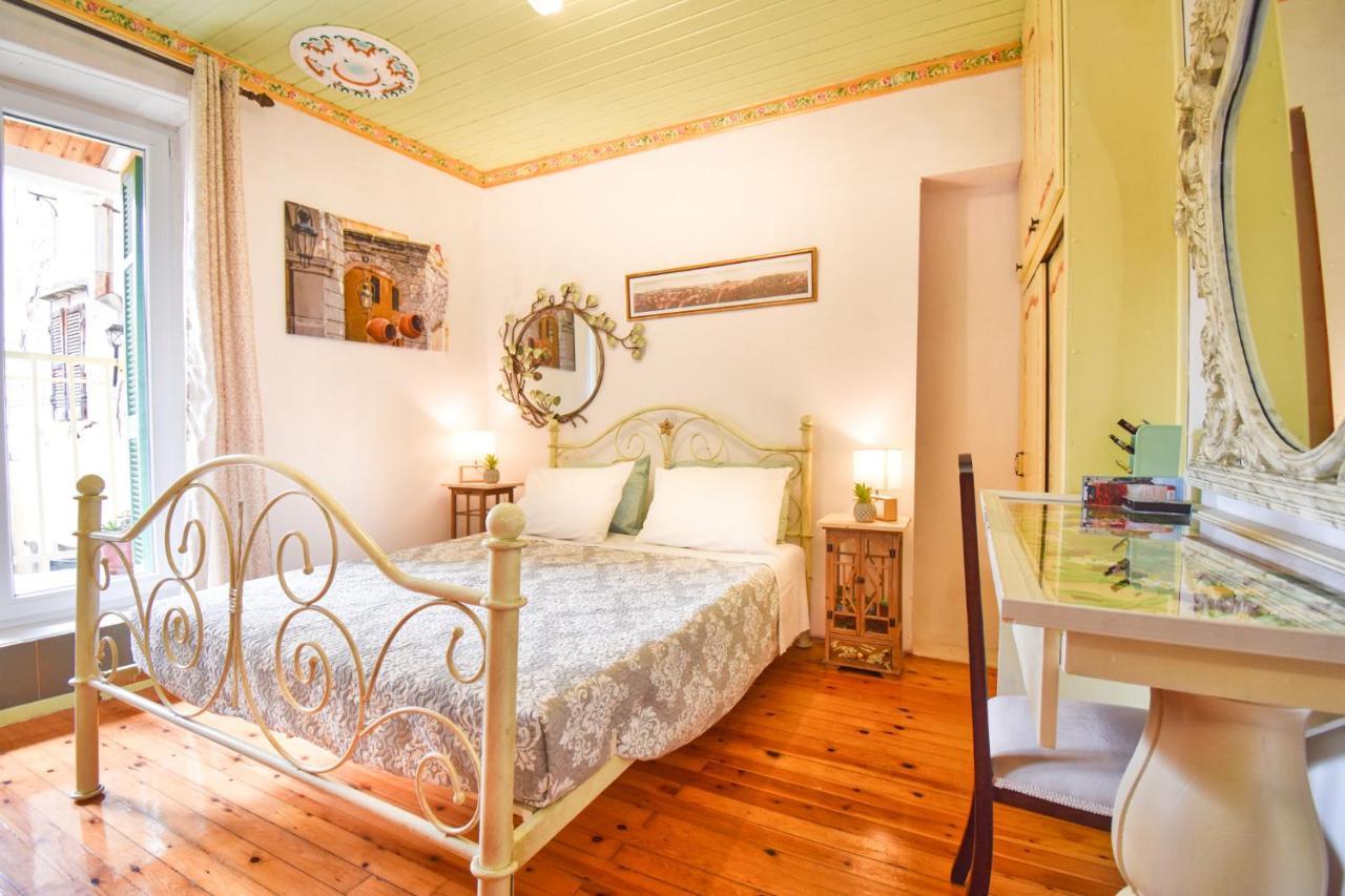 Venetian Well Gallery Apartment In Corfu Old Town Εξωτερικό φωτογραφία