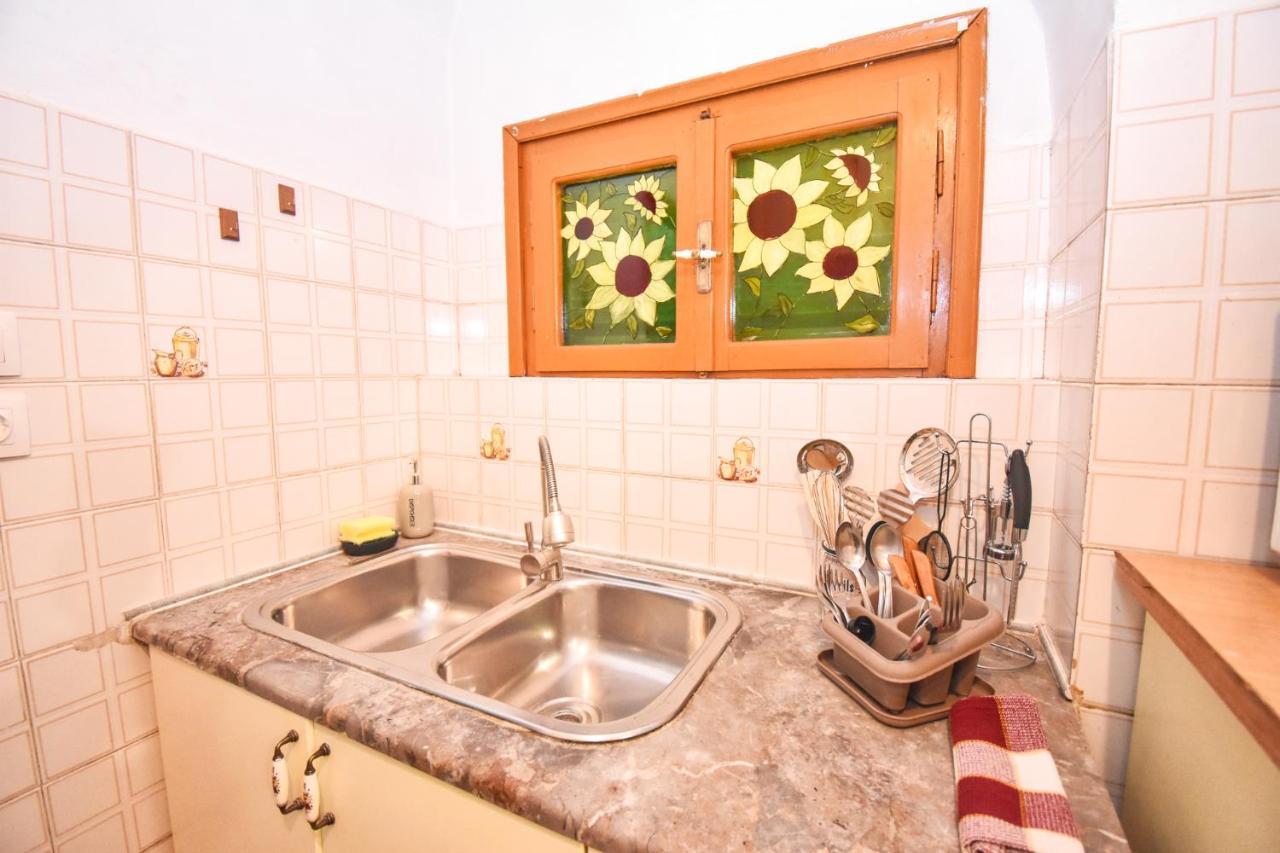 Venetian Well Gallery Apartment In Corfu Old Town Εξωτερικό φωτογραφία